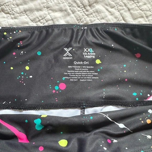 Xersion  Quick dry Black Leggings with Vibrant Splatter Design - Picture 2 of 3